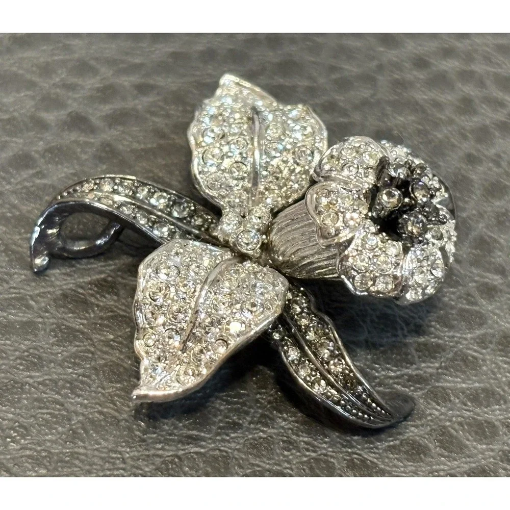 Vintage Nolan Miller Silver Tone Crystal Rhinestone Rose Or Orchid Pendant